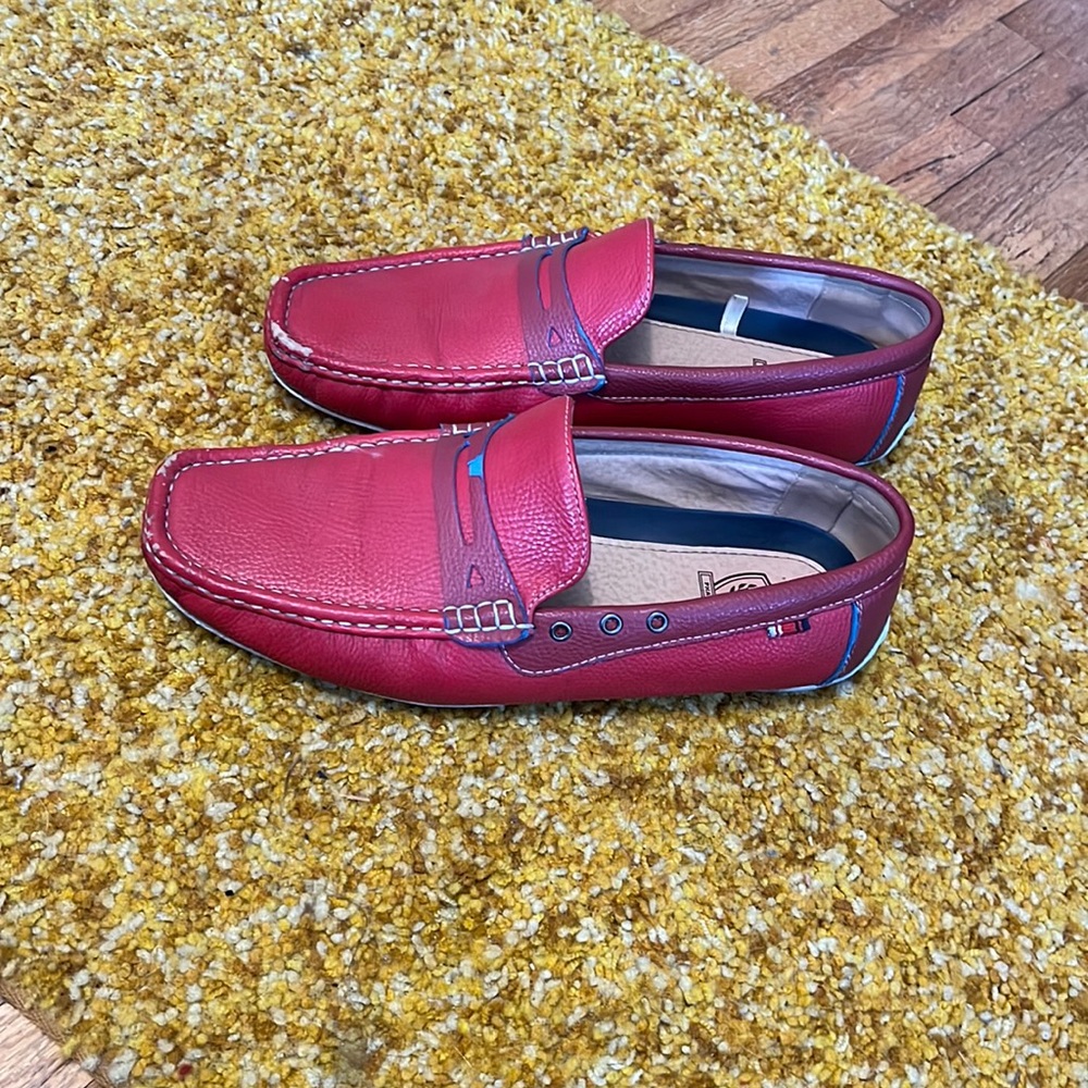 Red Phat Classic Slipper Size 9